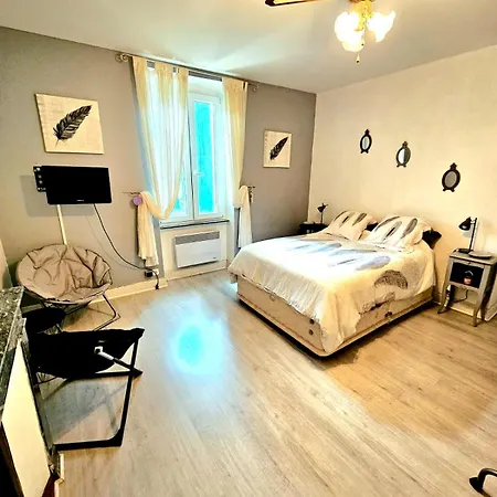 La Medeenne 3* Alairac